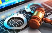 Estos son los cinco nuevos tipos penales y sus sanciones que incorpora la ley que protege a la niñez en entornos digitales