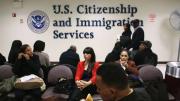 ¡Atención indocumentados! USCIS aplicará la ley con sus nuevos agentes: esto se sabe