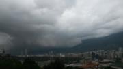 Pronóstico del Inameh: cielo nublado con lluvias o chubascos sobre estas regiones