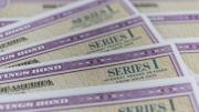 Más seguro que la Bolsa: así puedes invertir en bonos a través de la banca