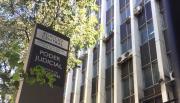 Solicitaron prisión perpetua para una acusada por asesinar con alcohol y éxtasis a su hija con discapacidad