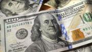 Los dólares salen del banco y se van al colchón