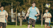 Mikel Amondarain se afianza en la Selección argentina Sub 20 y vuelve a entrenar con Estudiantes