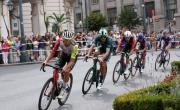 Pedersen esprinta hacia la victoria en la 15ª etapa de la Vuelta, Vingegaard sigue como líder