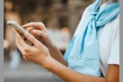 Hackearon el Whatsapp de empleada y le birlaron 100 mil pesos a su patrona