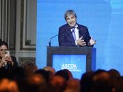 Javier Milei y sus medidas, EN VIVO: Caputo está con el Presidente en Casa Rosada y a la tarde participará de la segunda reunión de Gabinete del día