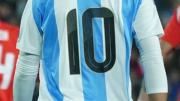 Quién usará el número 10 de la Selección argentina en ausencia de Messi: los antecedentes en la era Scaloni