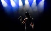 Sorpresa por el regreso de una estrella pop tras 10 años alejada de la música