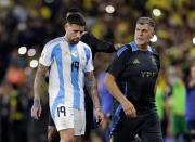 La insólita regla de la FIFA que deja a Otamendi afuera del debut en el Mundial tras su expulsión
