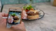 ¿Cómo hacer una hamburguesa en sándwich de manera sencilla y deliciosa?