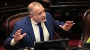Luis Juez admitió que espera una disculpa de Milei por el ataque de trolls libertarios