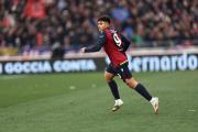 Santiago Castro, figura en la Serie A, quedó afuera de la Selección y podría dar un giro a este excéntrico club