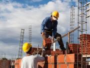 Constructores aseguran que los materiales importados se han incrementado hasta un 100%