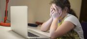Arce promulga ley que protege a la niñez y adolescencia de la violencia sexual digital