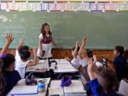 Día del Maestro: el salario docente hoy rinde menos que en 2005, cuando se sancionó una ley para mejorarlo