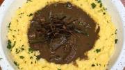 Bodegón en Buenos Aires: los restaurantes donde se puede comer una polenta riquísima