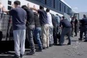 A pesar de Trump, trabajadores surcoreanos detenidos por Ice en una fábrica de Hyundai, prefirieron dejar EEUU