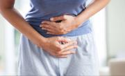 Chau al dolor de ovarios: las mejores posturas de yoga para combatir los calambres menstruales