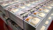 El dólar oficial cerró en $1.445 y se acerca al techo de la banda