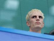 Alejandro Garnacho firmó hace dos semanas con Chelsea pero el debut en su nuevo equipo se demora: Le falta trabajo