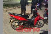 Secuestran motocicleta por falta de documentación