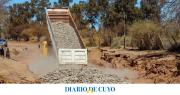 Luego del fuerte temporal, Huaco trabaja en componer las calles que se destruyeron