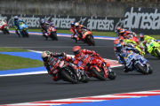 Marco Bezzecchi gana la Sprint de San Marino de Moto GP