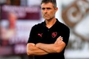 Julio Vaccari dejó de ser el técnico de Independiente tras la derrota ante Banfield