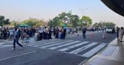 Incertidumbre en pasajeros tras suspensión de vuelos a causa de un incendio en el aeropuerto Viru Viru
