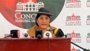 Chambilla denuncia por violencia política a sus colegas que la destituyeron de la presidencia del Concejo