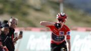 Jonas Vingegaard es campeón de una caótica Vuelta a España de ciclismo