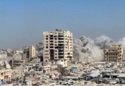 Israel bombardeó y destruyó otro rascacielos en una nueva jornada de operaciones en Gaza