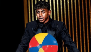 Balón de playa: los memes no perdonaron a Lamine Yamal tras quedar segundo en el Balón de Oro 2025