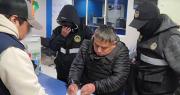 ¿Quién es y cómo capturaron en Bolivia a la “pieza clave” del caso del triple asesinato en Argentina?