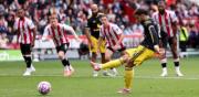 Brentford castiga al United y deja a Amorim contra las cuerdas