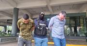 Envían a la cárcel a cinco colombianos acusados de atracar y robar Bs 400.000