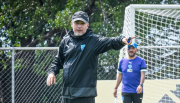 Bolívar defiende a Robatto ante denuncia de periodistas