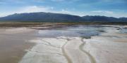 Gobernación de Oruro advierte sobre “crítico desequilibrio hídrico que afecta al Lago Poopó