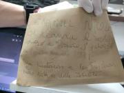 Triple crimen de Florencio Varela: qué dice la carta anónima sobre el presunto cómplice de Pequeño J que apareció en una comisaría