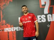 Independiente: un llamado del Kun Agüero fue clave para reflotar la negociación con Puma tras la polémica con Atomik