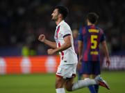 El PSG se lo dio vuelta al Barcelona sobre el final y festejó en Cataluña por la Champions League