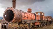 Cámara Baja sanciona ley que declara patrimonio a locomotoras y vagones del Cementerio de Trenes de Uyuni