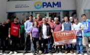 Protesta frente a PAMI en Mar del Plata por falta de paritarias