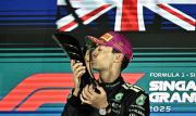Russell gana el GP de Singapur y McLaren se lleva el título de constructores
