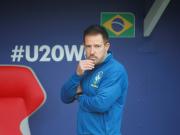 Brasil echó al DT de la Sub 20 tras un nuevo fracaso: por qué en el país vecino otra vez se habla de la maldición del gato