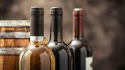 Cómo hacer floreros con botellas de vidrio y dar una nueva vida a los objetos en tu hogar