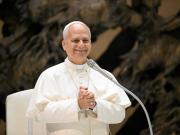 Con su nueva encíclica, León XIV hace propia una iniciativa de Francisco: Una Iglesia pobre para los pobres