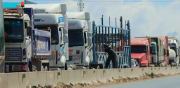 Más de 11.000 camiones están haciendo filas por diésel