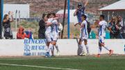 Deportivo Rincón dio el batacazo, goleó a Sportivo Las Parejas y avanzó de ronda