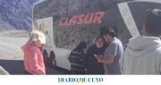 Sanjuaninos quedaron varados en la cordillera tras una falla mecánica en un colectivo de tour